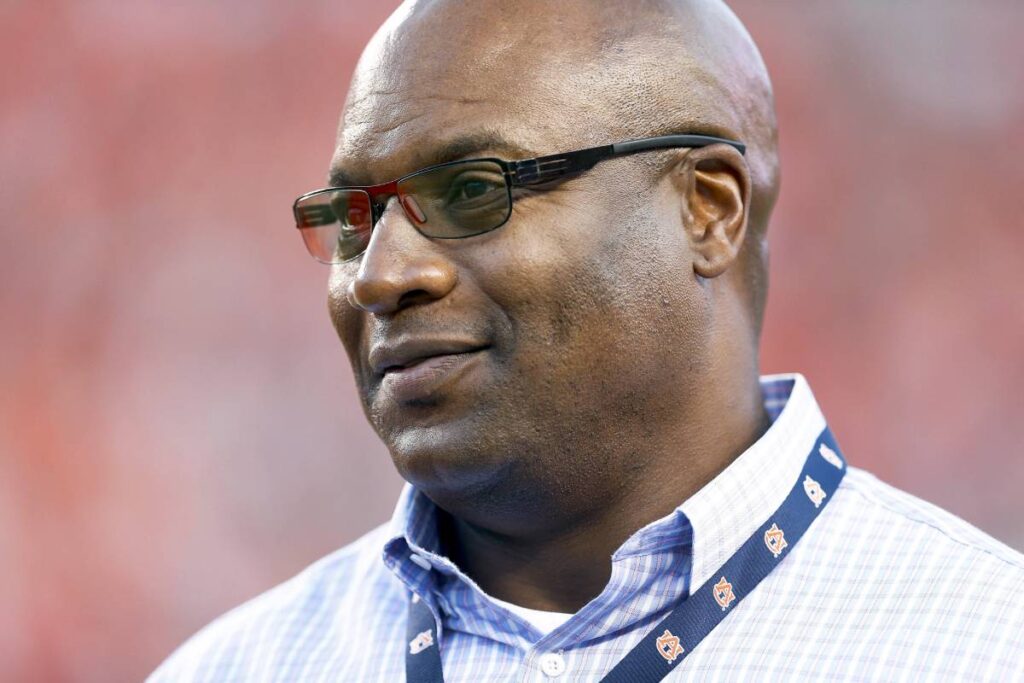 Bo Jackson Net Worth The Riches Behind The Sports Legend! Stagbite