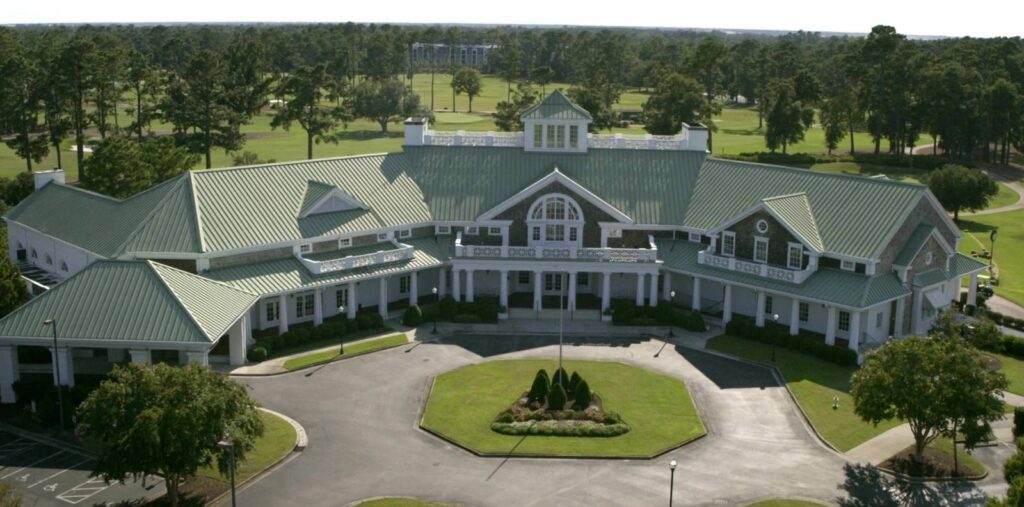 Cape Fear Country Club in The Summer I Turned Pretty