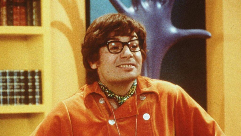 Austin Powers Movies In Order, His Famous Characters, & Where Can You Watch Them! 16 Austin Powers