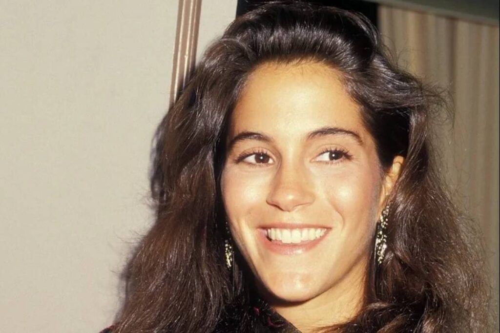 Jami Gertz Net Worth