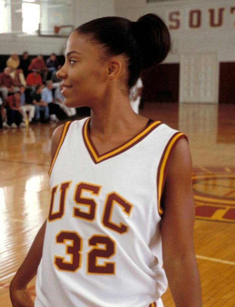 Sanaa Lathan in Love Basketball