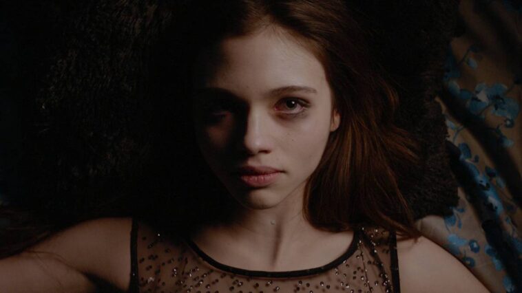Airam in Look Away