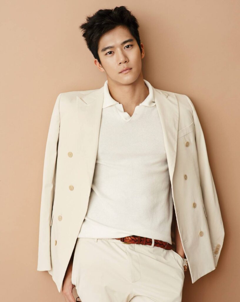 Ha Seok Jin