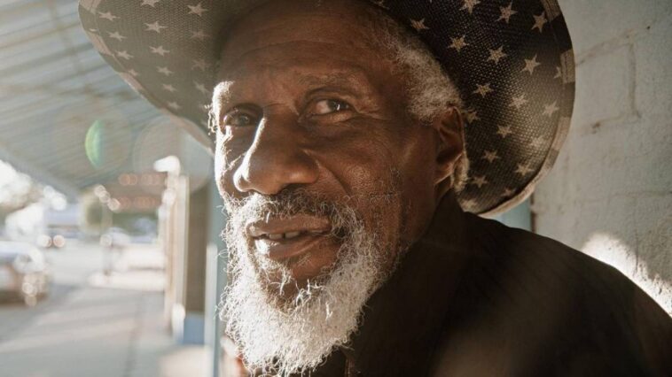 Robert Finley Net Worth