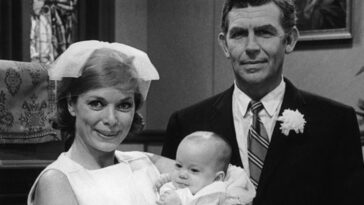 Opies Mother in The Andy Griffith Show