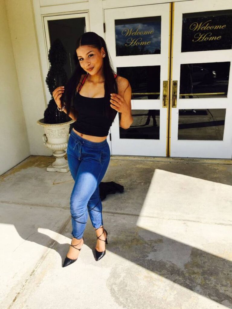 Chrisean Rock Net Worth 2024: How She Made Her Millions! 5 Chrisean Rock net worth and Early Career and Initial Earnings