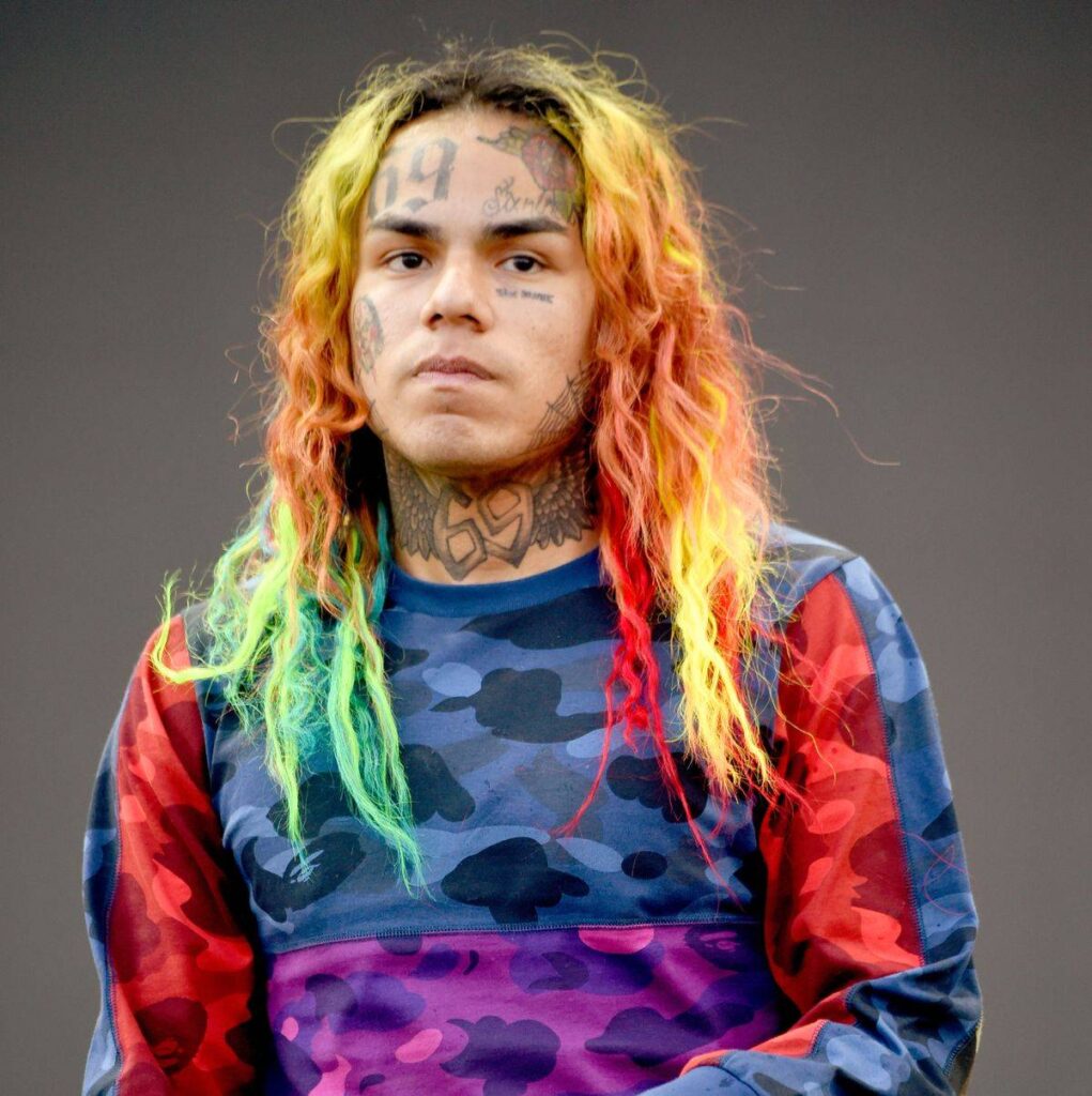 Public Perception and Commentary is 6ix9ine gay