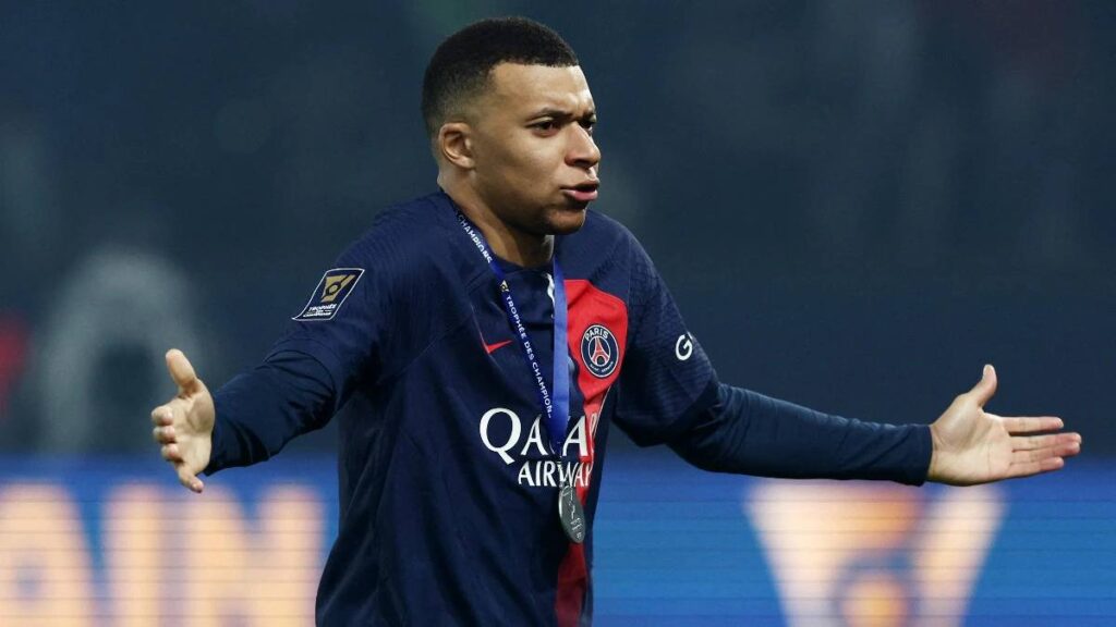 Comparisons with Other Football Stars Mbappe Net Worth